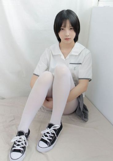 学生宿舍亲肤裸睡_BD韩语免费在线观看